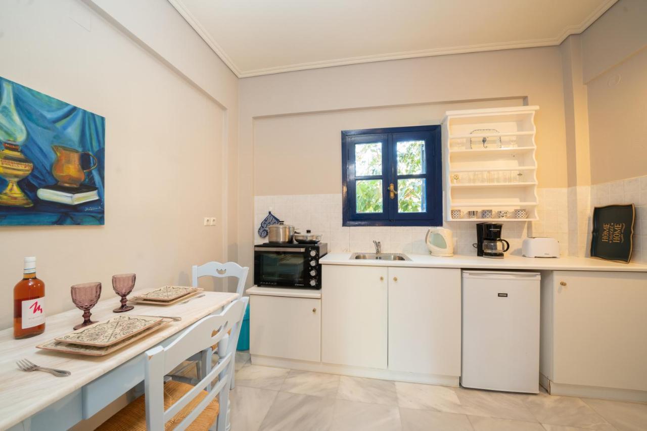 Karavádhos Aloe Studios, Waterfront Accommodation מראה חיצוני תמונה
