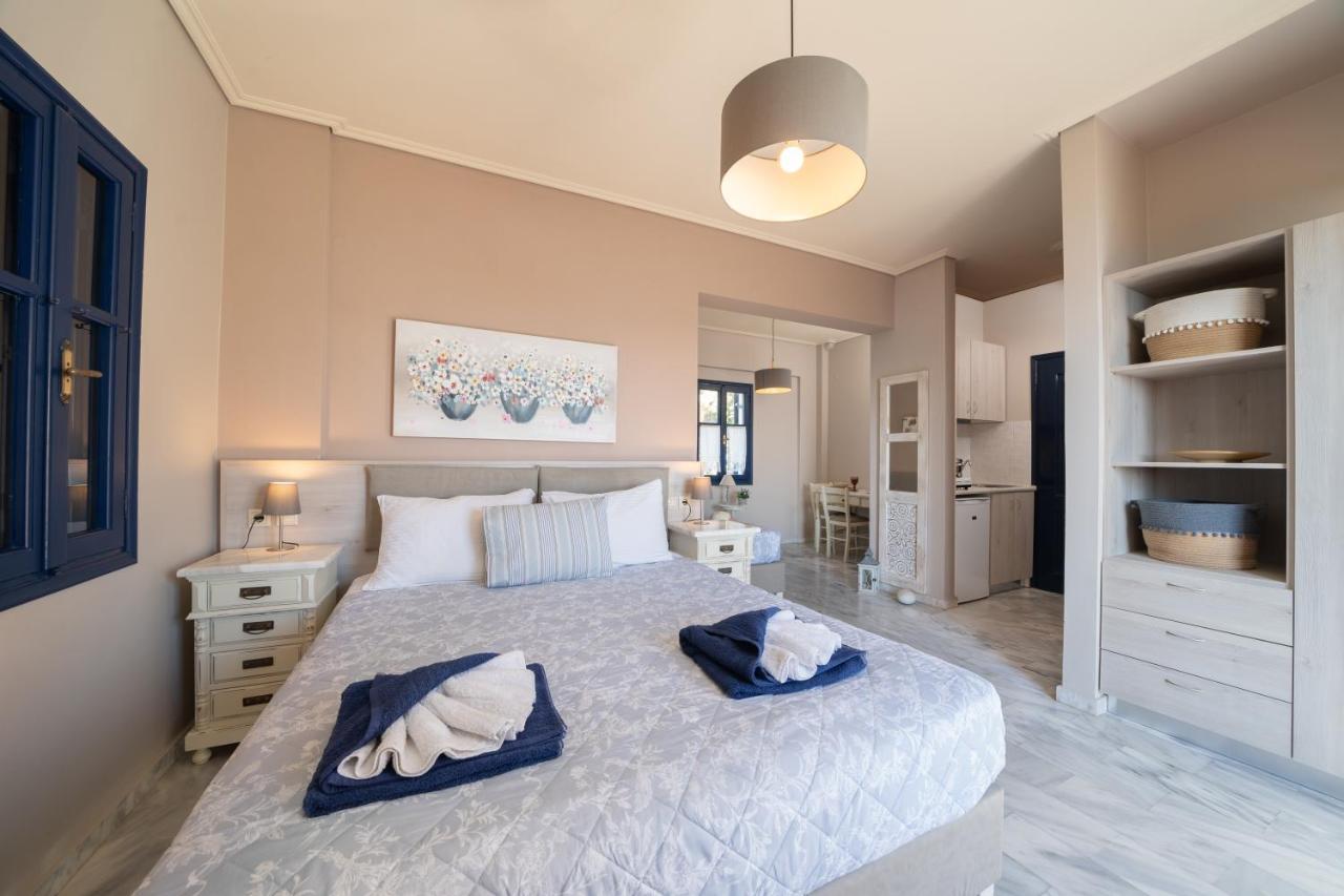 Karavádhos Aloe Studios, Waterfront Accommodation מראה חיצוני תמונה