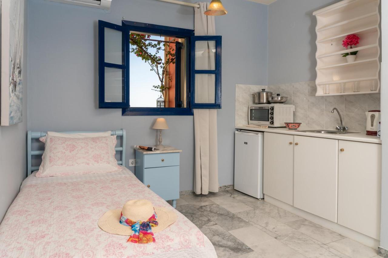 Karavádhos Aloe Studios, Waterfront Accommodation מראה חיצוני תמונה