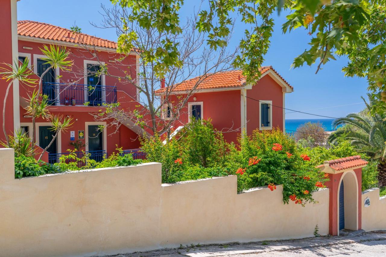 Karavádhos Aloe Studios, Waterfront Accommodation מראה חיצוני תמונה
